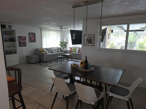 تلفزيون ذكي، ستيريو