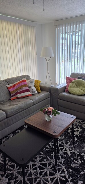 تلفزيون ذكي، ستيريو