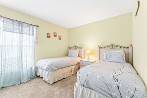 House, Multiple Beds, Pool Access, Pool View (Tropical Oasis on Hypolita) | Individually decorated, individually furnished, bed sheets