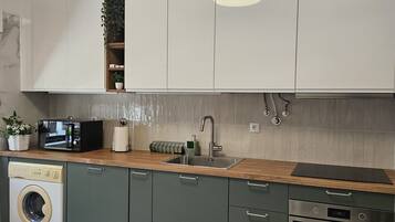 Microwave, oven, stovetop, dishwasher