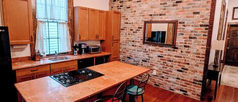 Microwave, oven, stovetop, dishwasher