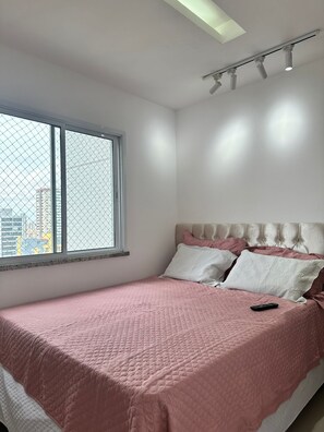 3 habitaciones, tabla de planchar con plancha y wifi gratis