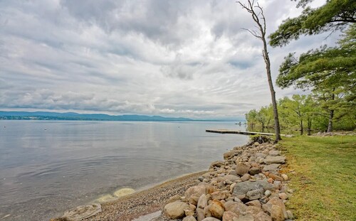 Lakeside Retreat with Guest Cottage on 5+ Acres