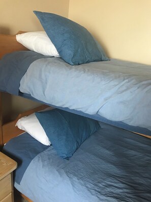 3 chambres, Wi-Fi, draps fournis