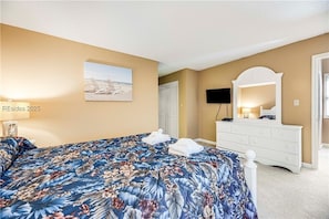 3 bedrooms, iron/ironing board, WiFi