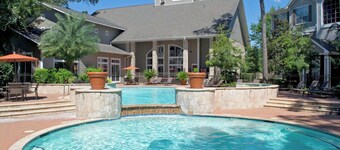 Mid-Century Gem 2-Bedroom with Workspace Gym/Basketball Court & Great Pool!