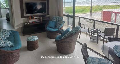 Welcoming 3-bedroom apartment with AC in sunny Matinhos