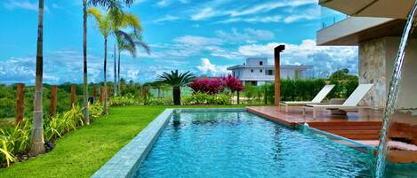 Indoor pool, outdoor pool