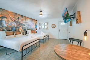 1 bedroom, free WiFi, bed sheets