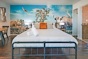 Free WiFi, bed sheets