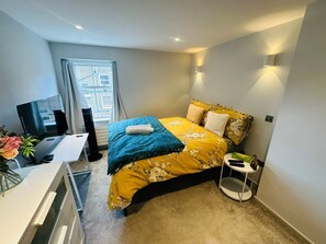 2 Schlafzimmer, Bügeleisen/Bügelbrett, Internetzugang, Bettwäsche