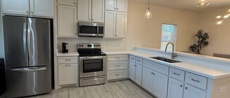 Microwave, oven