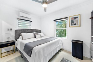 1 dormitorio, escritorio, tabla de planchar con plancha y wifi gratis