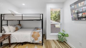 3 dormitorios, tabla de planchar con plancha, wifi y ropa de cama