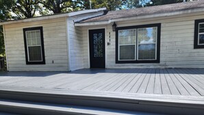 Exterior detail - Charming house in peaceful Keithville, LA (Keithville)