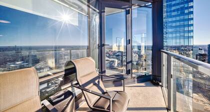 JW Marriott Legends Private Residence, 2 Bed 2 Bath, Underground Parking, Luxury