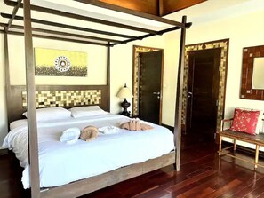 3 chambres, fer et planche à repasser, Wi-Fi, literie fournie