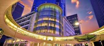 The Bayou Bungalow, just mins from downtown HTown!