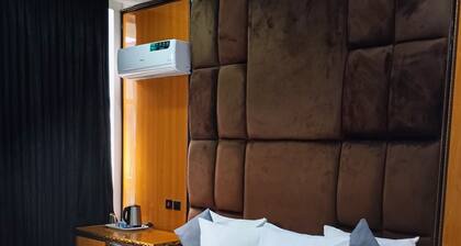 Kawruky Hotel & Suites