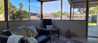 4-bedroom house in delightful Camillo with AC