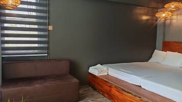 2 bedrooms, free WiFi, bed sheets, wheelchair access