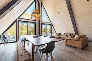 Smart-TV, Kamin, Tischfußball
