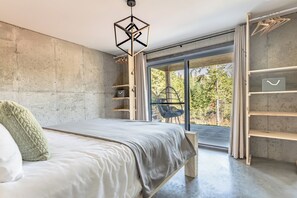 3 عدّة غرف نوم وواي فاي مجانًا وملاءات أسرّة