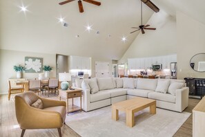 Smart-TV, Tischfußball, Tischtennisplatte, Stereoanlage