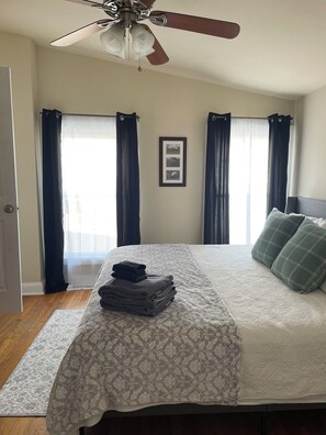 1 dormitorio, escritorio, tabla de planchar con plancha y wifi gratis