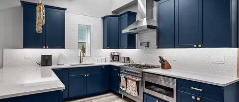 Microwave, oven, stovetop, dishwasher