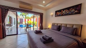 2 chambres, fer et planche à repasser, Wi-Fi, draps fournis