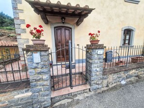 Exterior detail - Gaiole Apartament by Interhome (Gaiole in Chianti)