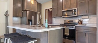 Cozy Corner Cottage | 2Bed 2Bath