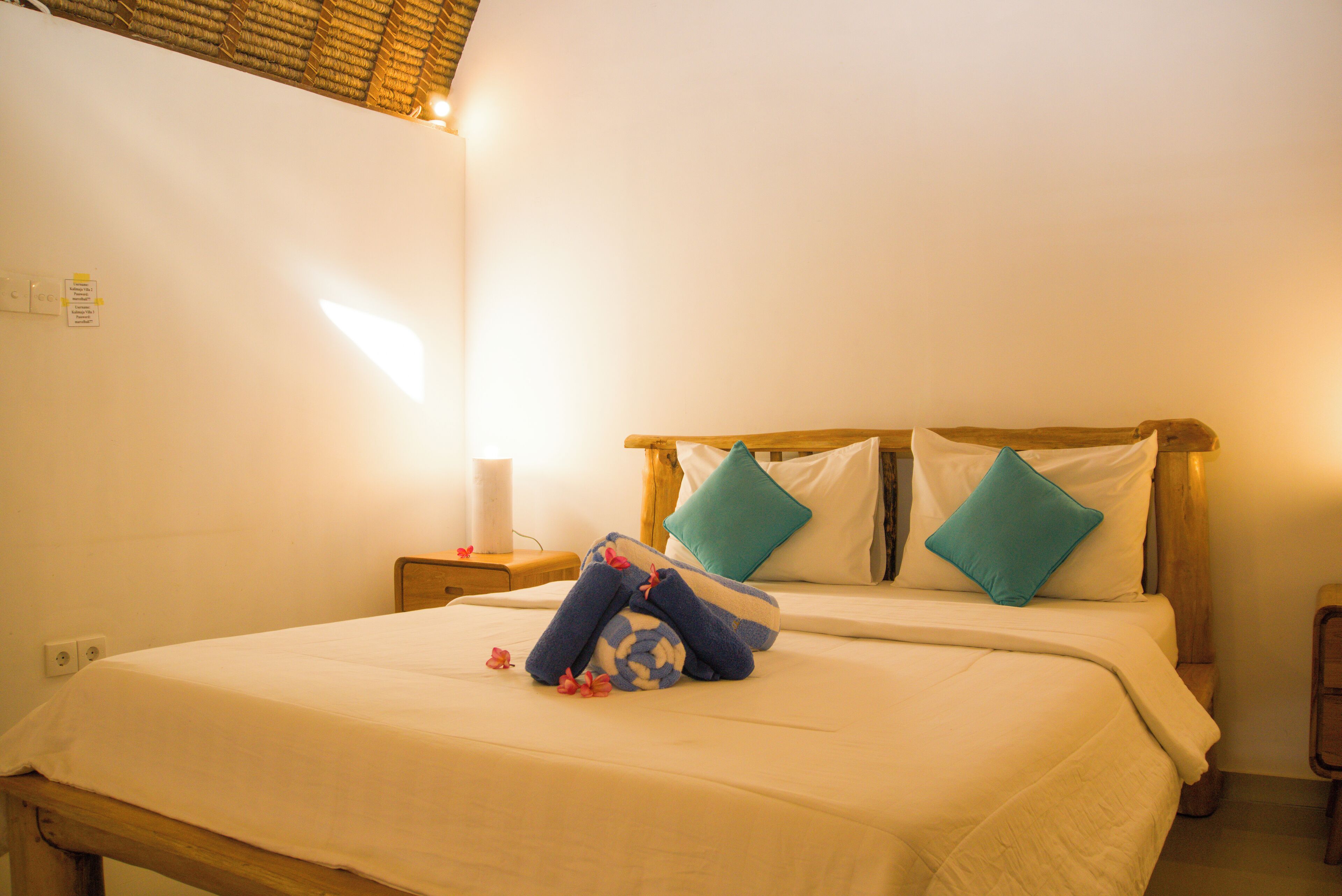 华丽双人房, 阳台, 海景 | 免费 WiFi、床单