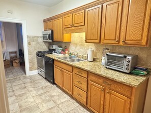 Microwave, oven, stovetop, dishwasher