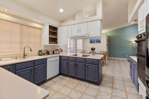 Microwave, oven, stovetop, dishwasher