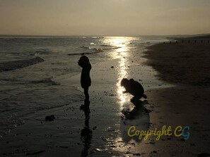 Beach nearby - Modern property close to the beach! (Camber)