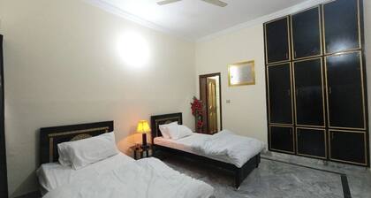 Room-charming B&B in Rawalpindi