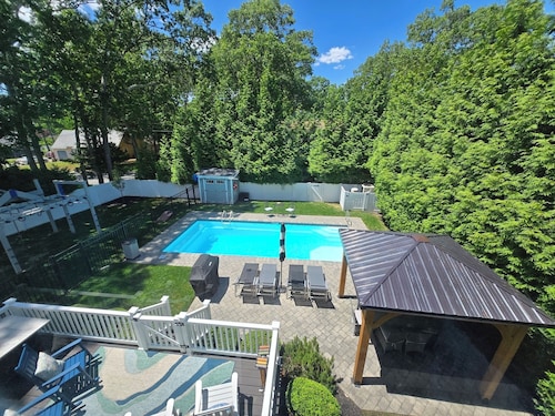 Tranquility Near the Sea with in-ground salt water pool and fenced in yard.