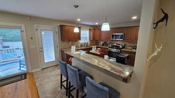 Microwave, oven, stovetop, dishwasher