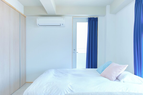 Apartment, Non Smoking (601, 3 people) | Free WiFi, bed sheets