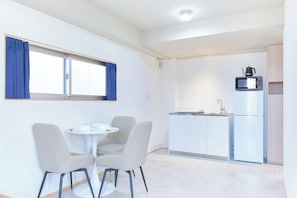 Apartment, Non Smoking (401, 3 people)