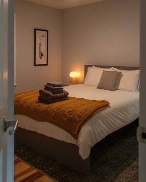 4 chambres, bureau, fer et planche à repasser, Wi-Fi gratuit