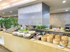 Café da manhã self-service todos os dias (CNY 78 por pessoa)