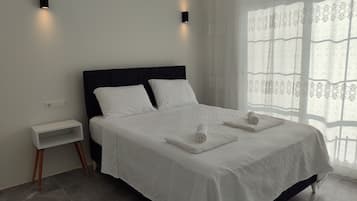 Premium bedding, free WiFi, bed sheets