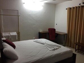 2 bedrooms