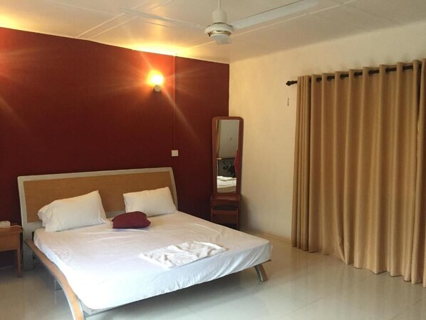 2 bedrooms