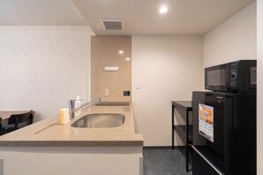 Fridge, microwave, rice cooker, cookware/dishes/utensils