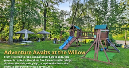 Near Hiking & Water Parks!*Dogs OK*Wi-Fi*Fireplace