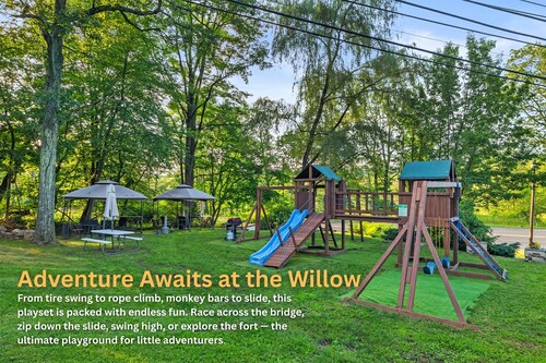 Near Hiking & Water Parks!*Wi-Fi*Fireplace*Patio*
